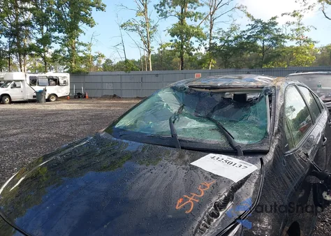 2022 Toyota Corolla Le from USA, damaged, VIN JTDEPMAE7NJ194482